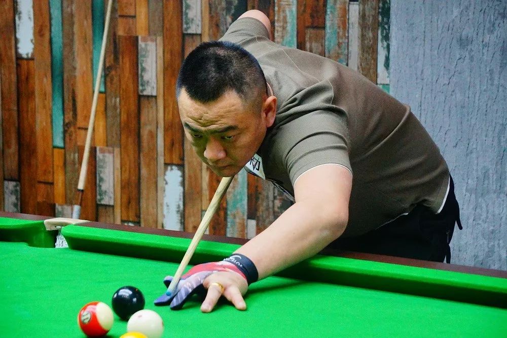 主队以更快 主队以更快